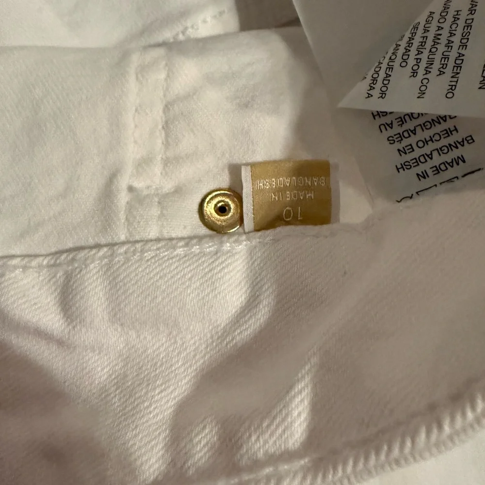Michael Kors White denim skirt‎ size 10